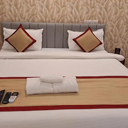 Hotel Stalwart Jajati Bhubaneswar Exteriör bild